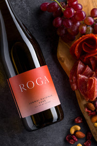Roga Junmai Daiginjo Sake (750ml)